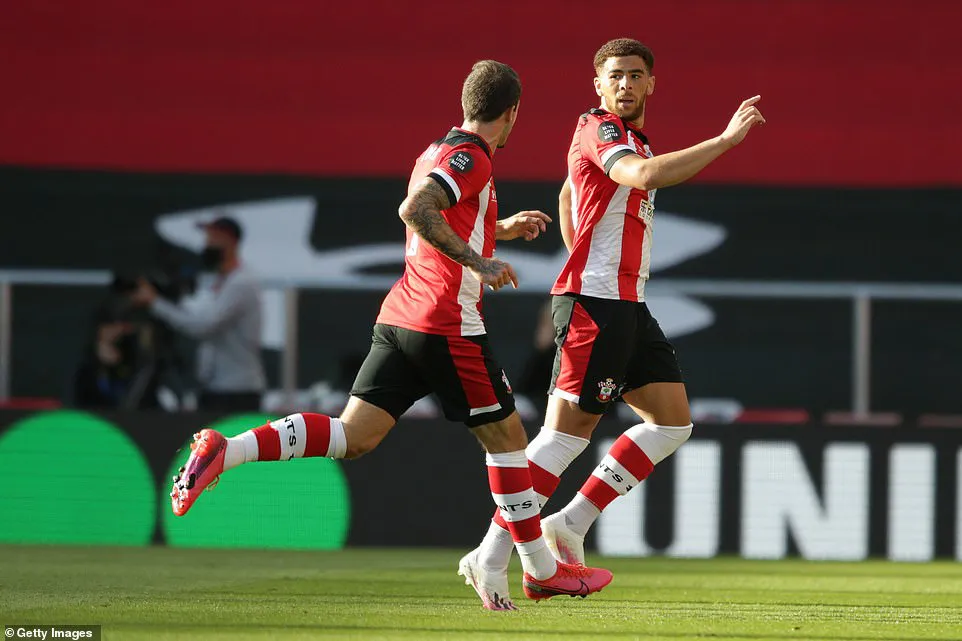 Southampton 1-0 Manchester City: Thất bại bất ngờ - Ảnh 1. Southampton 1-0 Manchester City: Thất bại bất ngờ - Ảnh 1.