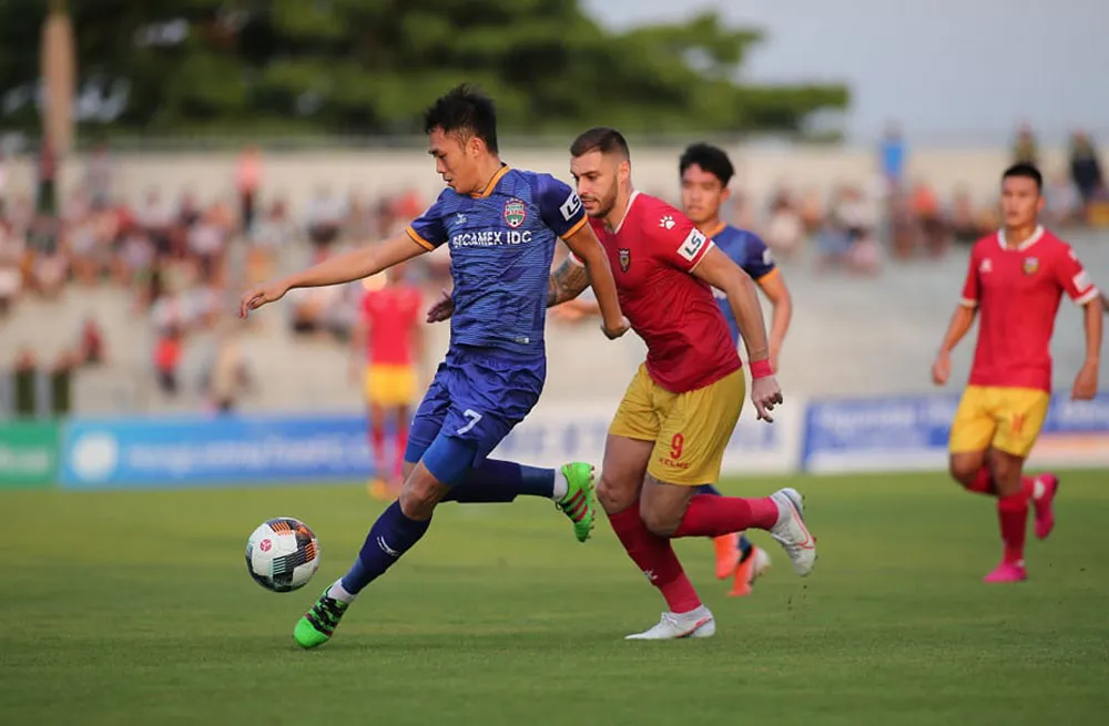 CLB TP Hồ Chí Minh - Becamex Bình Dương: Đòi lại ngôi đầu (Vòng 8 LS V.League 2020 - 19h15 ngày 6/7) - Ảnh 2. CLB TP Hồ Chí Minh - Becamex Bình Dương: Đòi lại ngôi đầu (Vòng 8 LS V.League 2020 - 19h15 ngày 6/7) - Ảnh 2.