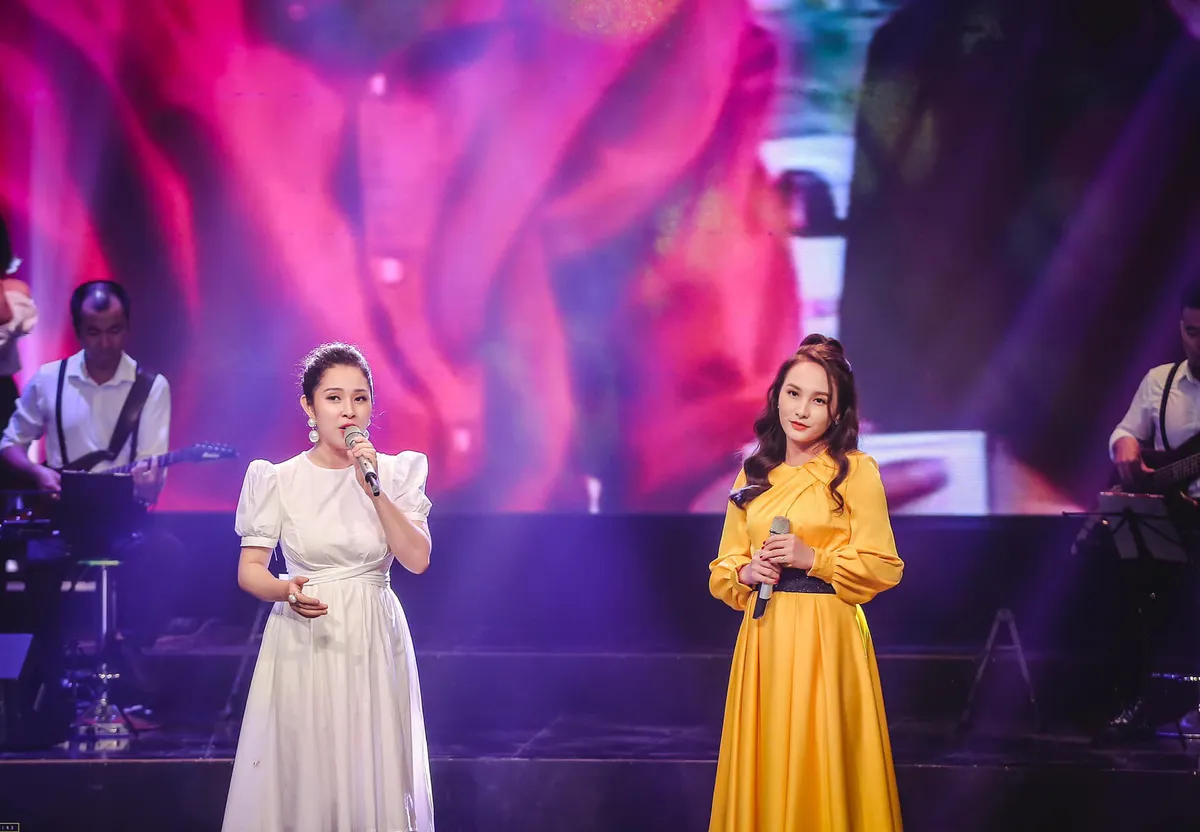 Bảo Thanh run rẩy lập cập khi hát ở Quán thanh xuân - Ảnh 7.