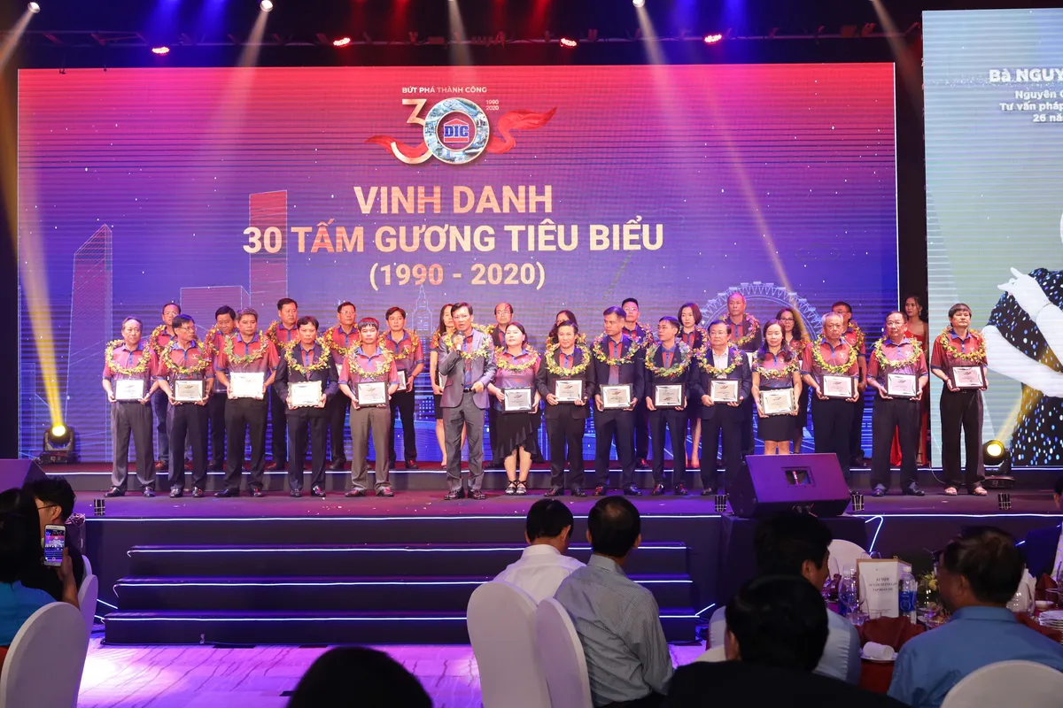 Tập đoàn DIC: Hành trình 30 năm “bứt phá thành công” - Ảnh 4.