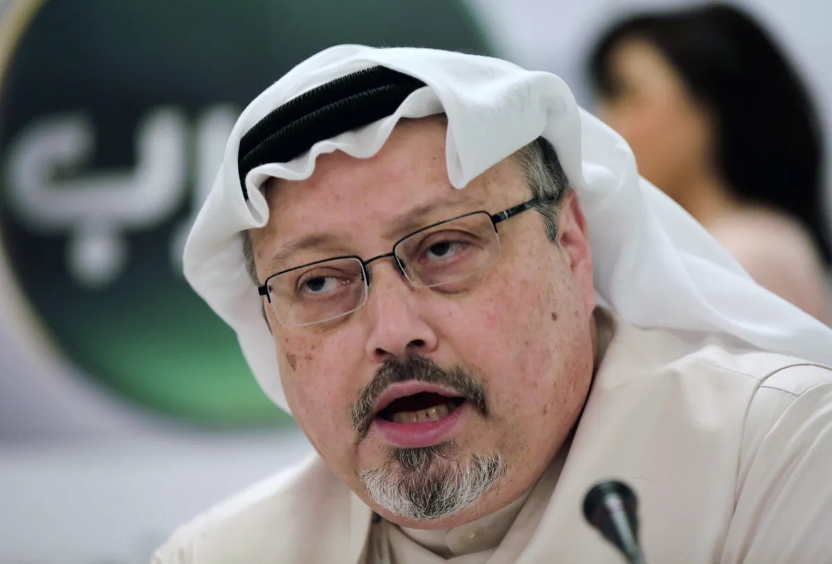 Anh đơn phương áp đặt trừng phạt hàng chục công dân Nga và Saudi Arabia - Ảnh 1.