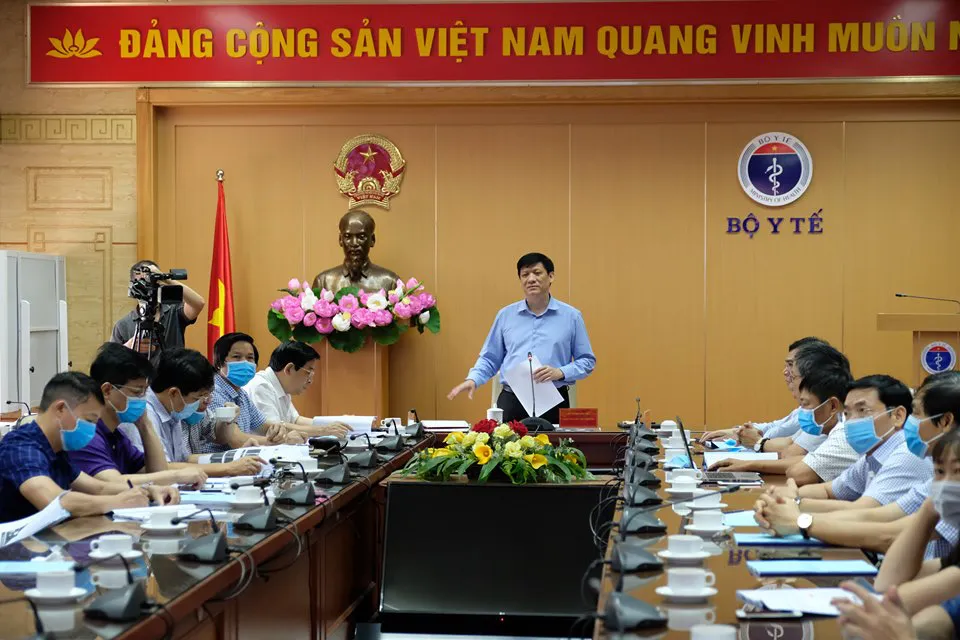 Chặn bằng được, càng sớm càng tốt, giảm thiểu tối đa tử vong do COVID-19 ở Đà Nẵng - Ảnh 2.