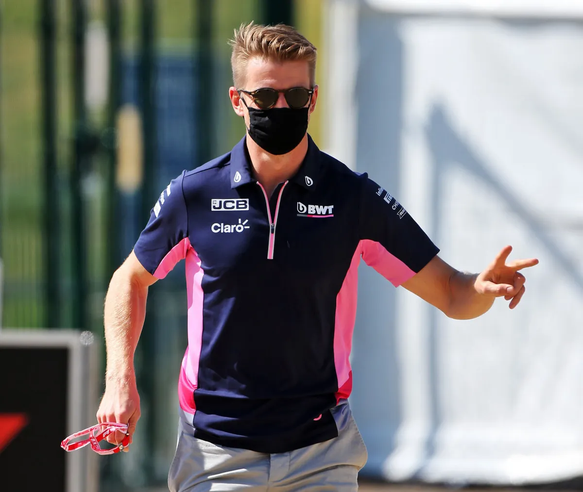 Đua xe F1: Nico Hulkenberg chạy đua với thời gian để đến Silverstone - Ảnh 4. Đua xe F1: Nico Hulkenberg chạy đua với thời gian để đến Silverstone - Ảnh 4.