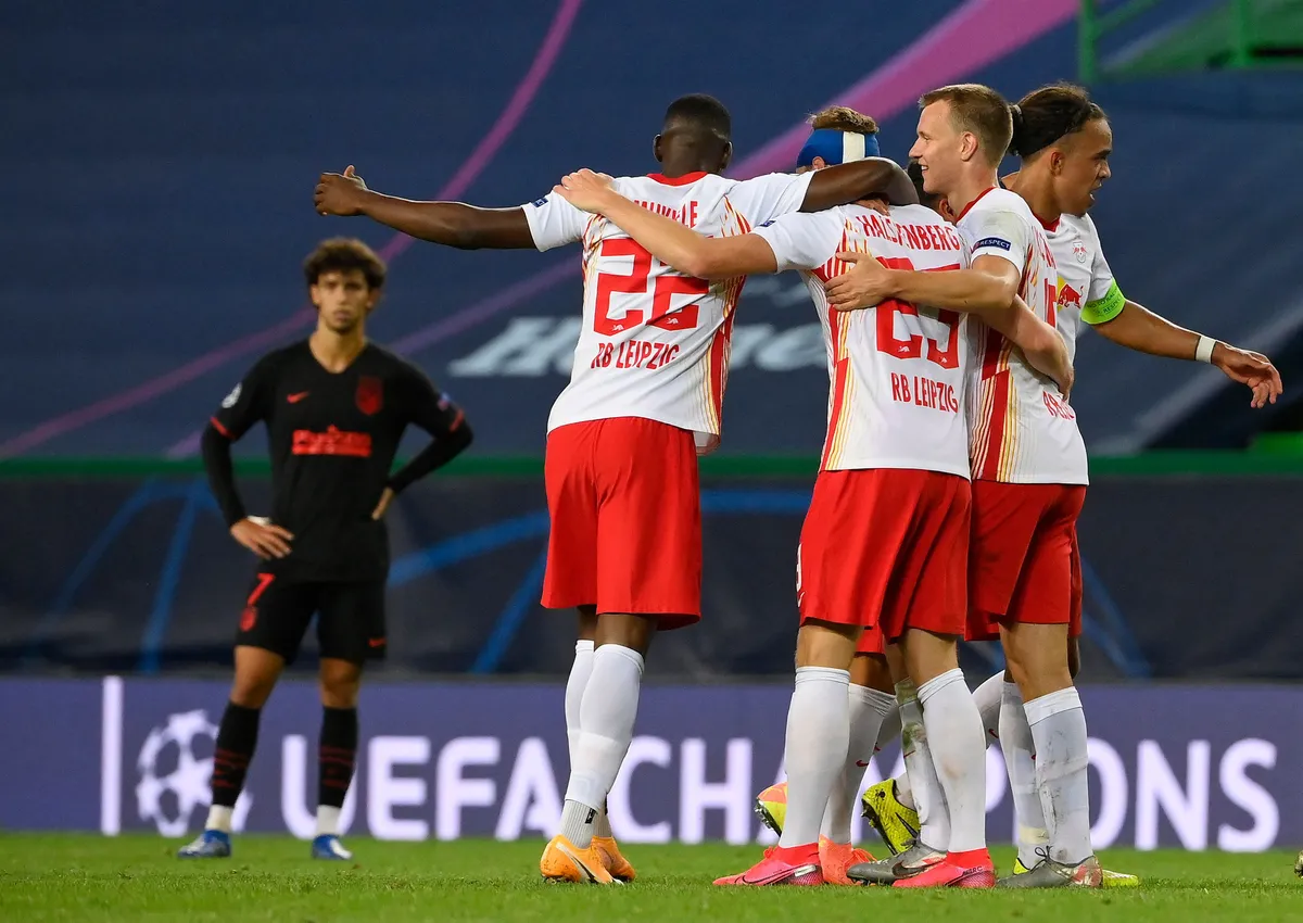 Tyler Adams ghi bàn phút cuối, RB Leipzig thắng kịch tính Atletico Madrid - Ảnh 3. Tyler Adams ghi bàn phút cuối, RB Leipzig thắng kịch tính Atletico Madrid - Ảnh 3.
