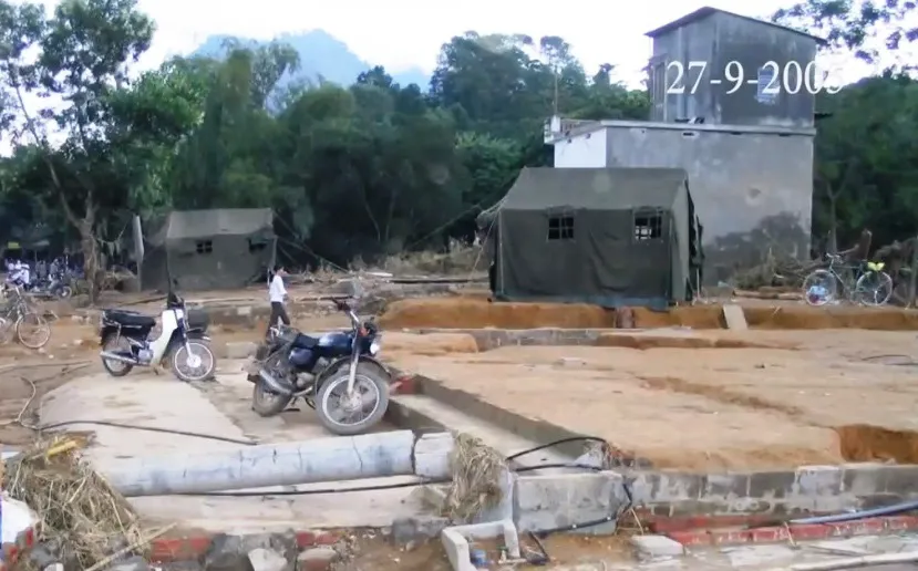 Cảnh b&aacute;o mối đe dọa ngầm tr&agrave;n từ b&agrave;i học Văn Chấn, Y&ecirc;n B&aacute;i - Ảnh 1.