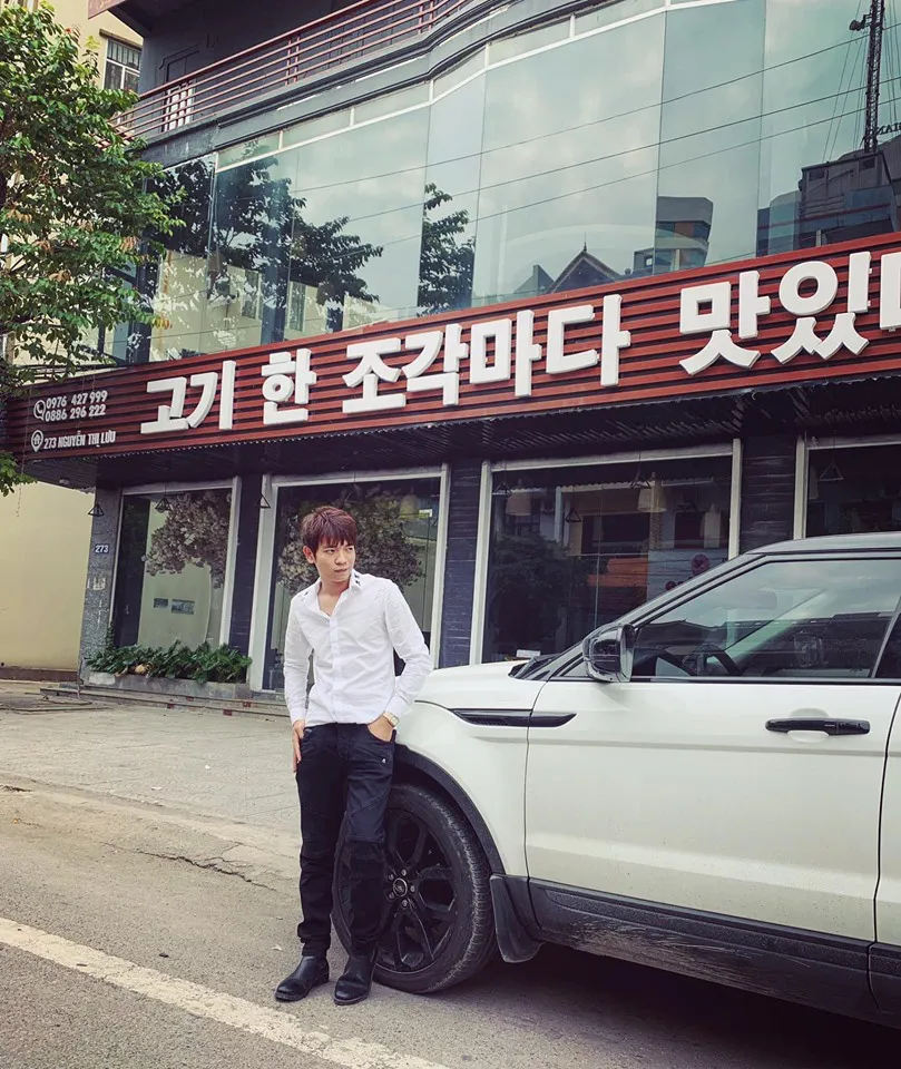 Harru - HongKong By Night: Th&agrave;nh c&ocirc;ng từ niềm đam m&ecirc; t&aacute;i hiện Hương Cảng - Ảnh 3.