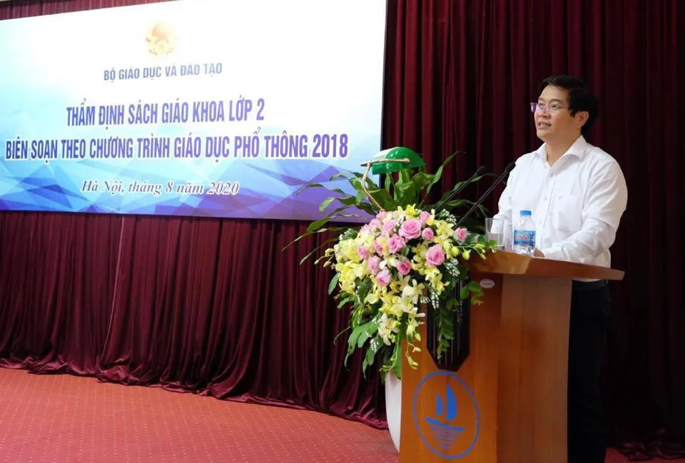 SGK lớp 2 mới liệu có kịp triển khai từ năm học 2021- 2022? - Ảnh 1.