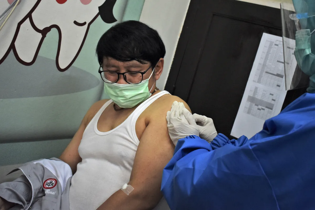 WHO kêu gọi chấm dứt tình trạng “chủ nghĩa dân tộc vaccine” - Ảnh 1.