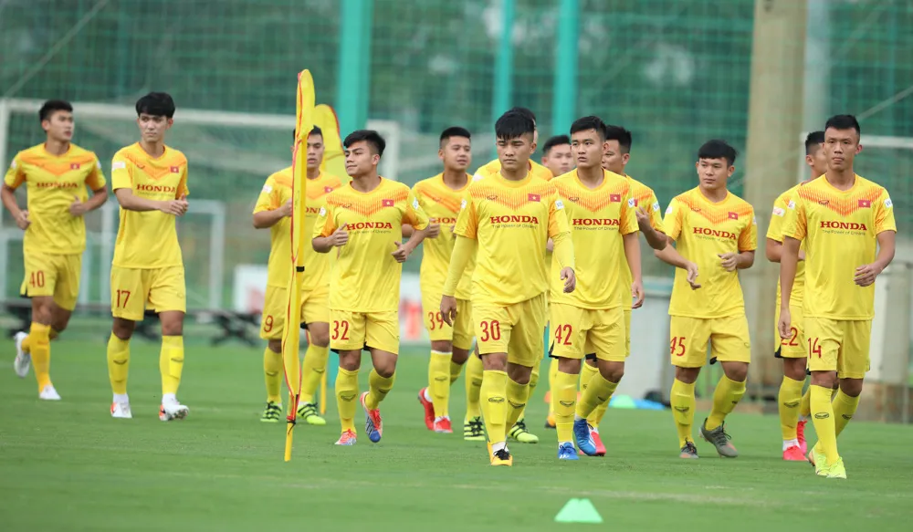U22 Việt Nam cháy hết mình trong buổi tập thứ 2 - Ảnh 2. U22 Việt Nam cháy hết mình trong buổi tập thứ 2 - Ảnh 2.