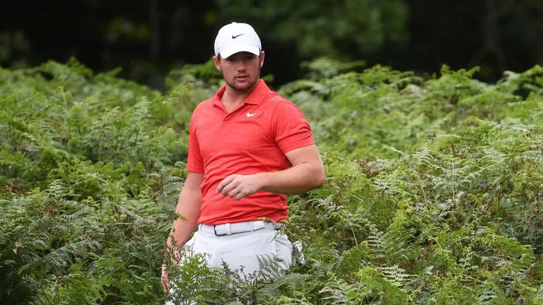 Sam Horsfield tiếp tục dẫn đầu sau v&ograve;ng 3 giải Golf Hero mở rộng - Ảnh 2.