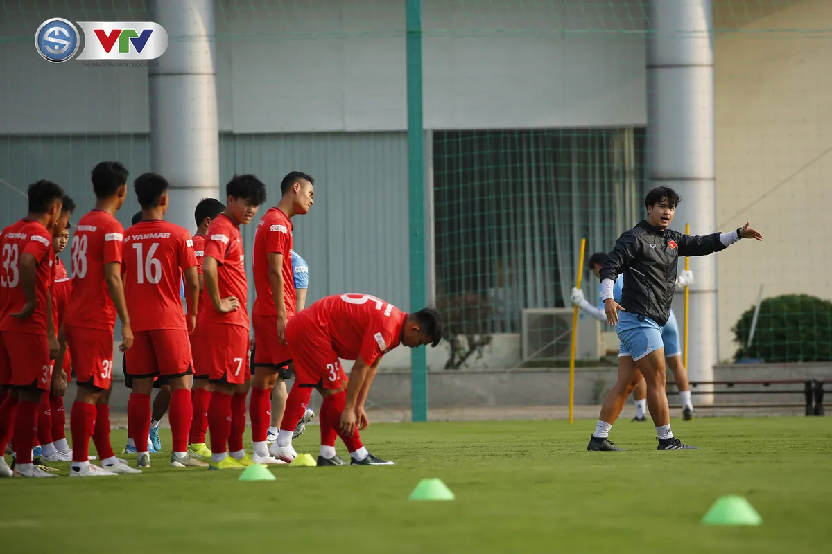 ẢNH: U22 Việt Nam chuẩn bị cho trận đấu tập nội bộ - Ảnh 5. ẢNH: U22 Việt Nam chuẩn bị cho trận đấu tập nội bộ - Ảnh 5.