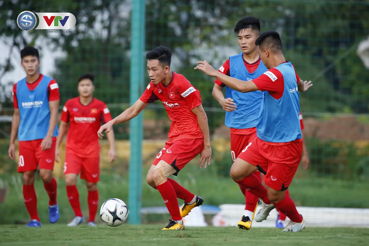 ẢNH: U22 Việt Nam chuẩn bị cho trận đấu tập nội bộ - Ảnh 11. ẢNH: U22 Việt Nam chuẩn bị cho trận đấu tập nội bộ - Ảnh 11.