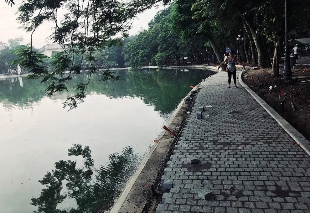 Hoàn thành công trình kè hồ Hoàn Kiếm sau 65 ngày thi công - Ảnh 14.