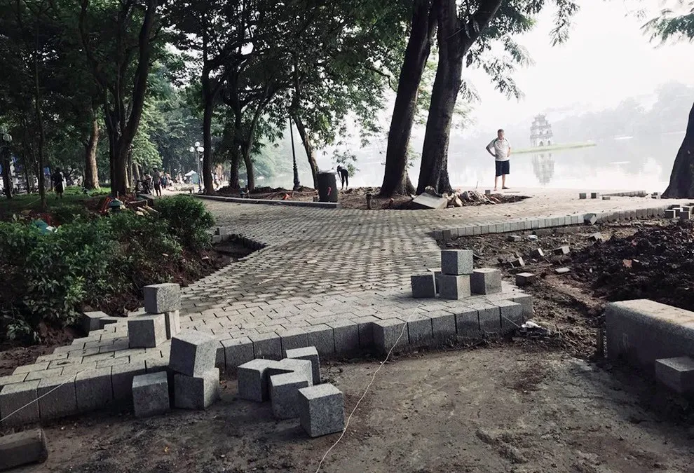 Hoàn thành công trình kè hồ Hoàn Kiếm sau 65 ngày thi công - Ảnh 6.