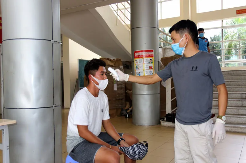 U19 Việt Nam hội quân, thực hiện xét nghiệm phòng chống COVID-19 đầy đủ - Ảnh 14. U19 Việt Nam hội quân, thực hiện xét nghiệm phòng chống COVID-19 đầy đủ - Ảnh 14.