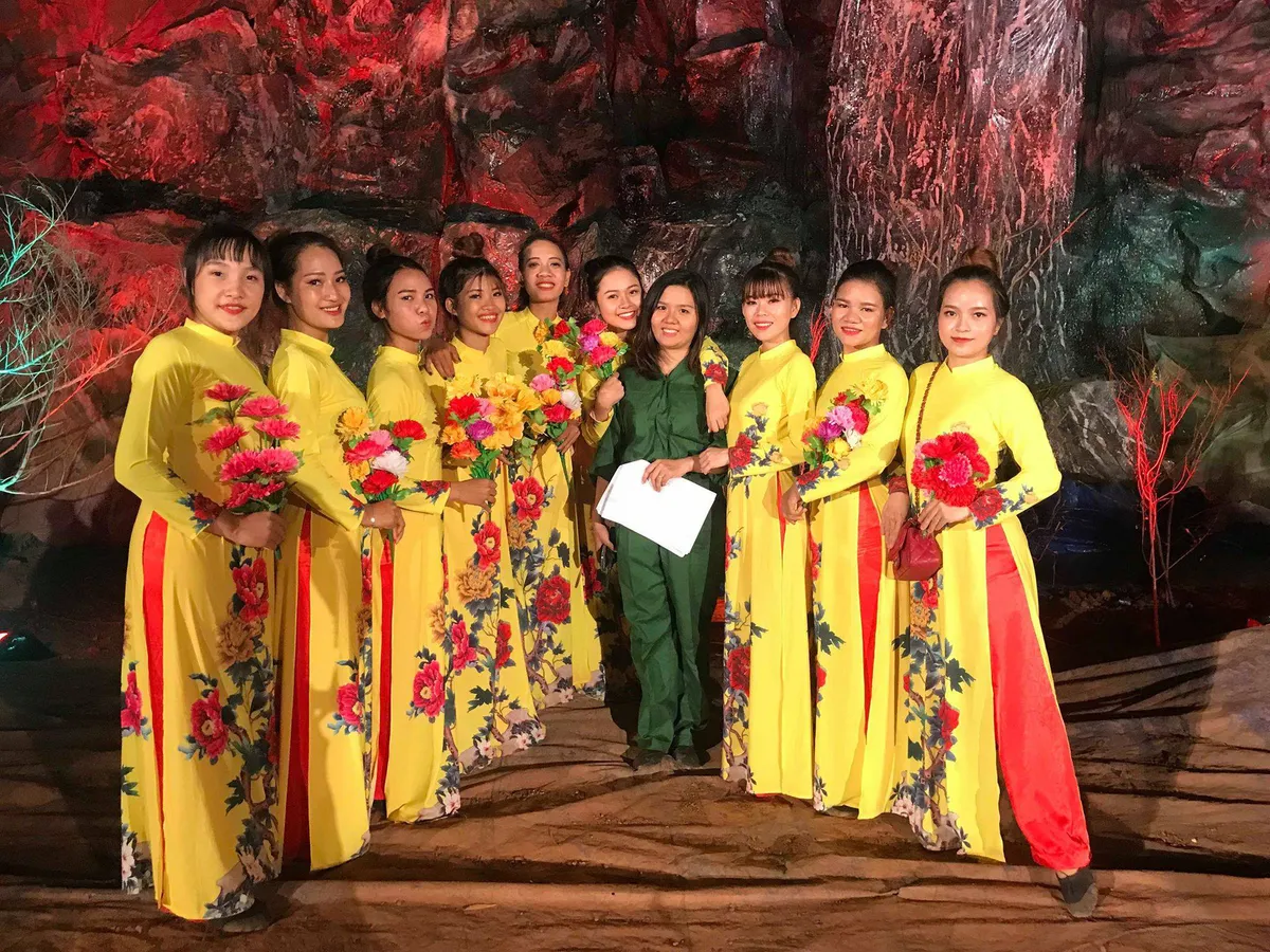 Nghệ sĩ m&uacute;a tự do lao đao m&ugrave;a dịch COVID-19 - Ảnh 3.