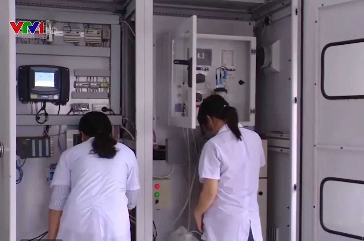 Số vụ vi phạm xả thải giảm c&ograve;n 10% nhờ quan trắc tự động - Ảnh 1.