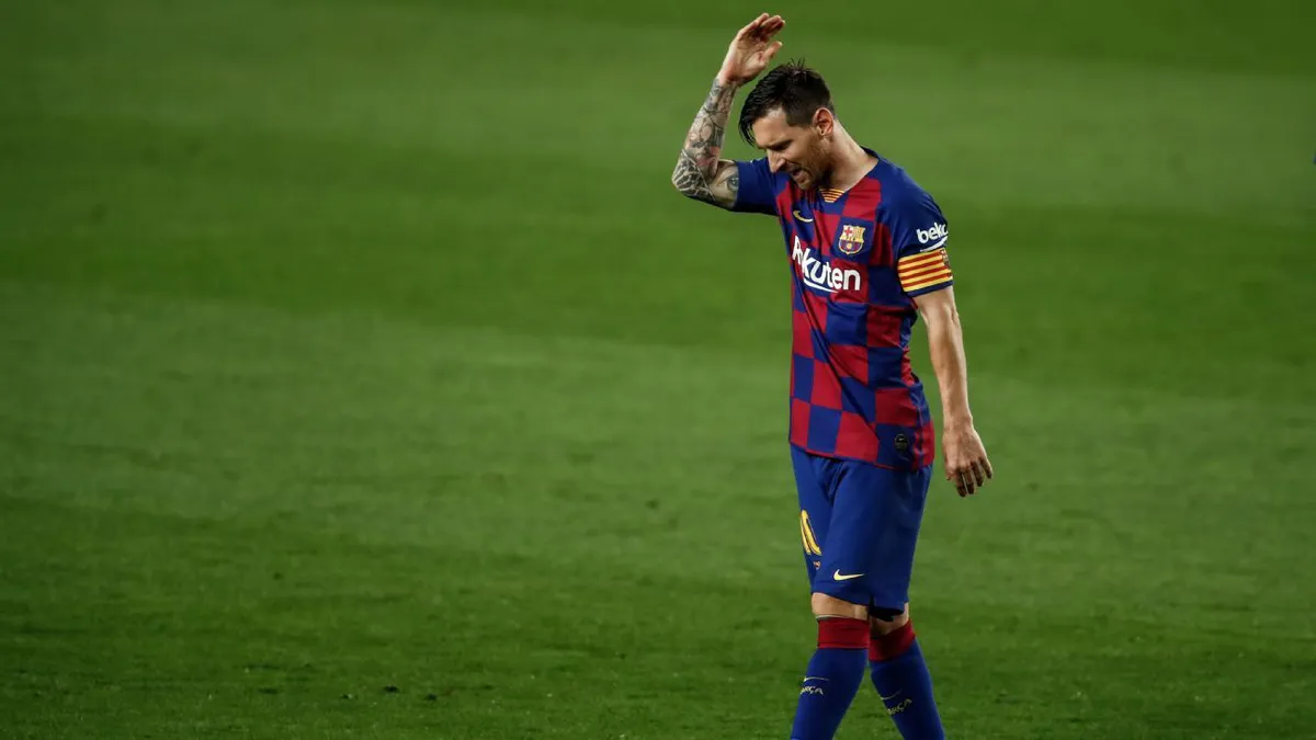 NÓNG: Messi yêu cầu ra đi ngay lập tức - Ảnh 1. NÓNG: Messi yêu cầu ra đi ngay lập tức - Ảnh 1.