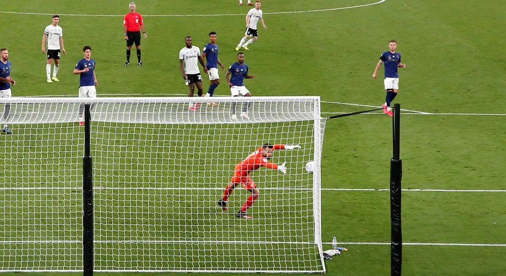 ẢNH: Fulham thắng kịch tính trong trận cầu đắt nhất thế giới - Ảnh 3. ẢNH: Fulham thắng kịch tính trong trận cầu đắt nhất thế giới - Ảnh 3.
