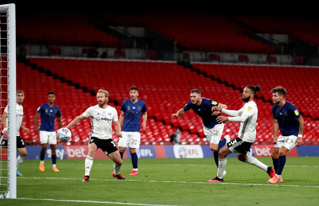 ẢNH: Fulham thắng kịch tính trong trận cầu đắt nhất thế giới - Ảnh 5. ẢNH: Fulham thắng kịch tính trong trận cầu đắt nhất thế giới - Ảnh 5.