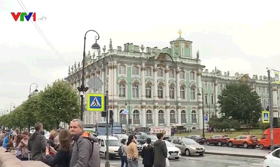 Mùa du lịch khác thường tại Saint Petersburg, Nga - Ảnh 1. Mùa du lịch khác thường tại Saint Petersburg, Nga - Ảnh 1.