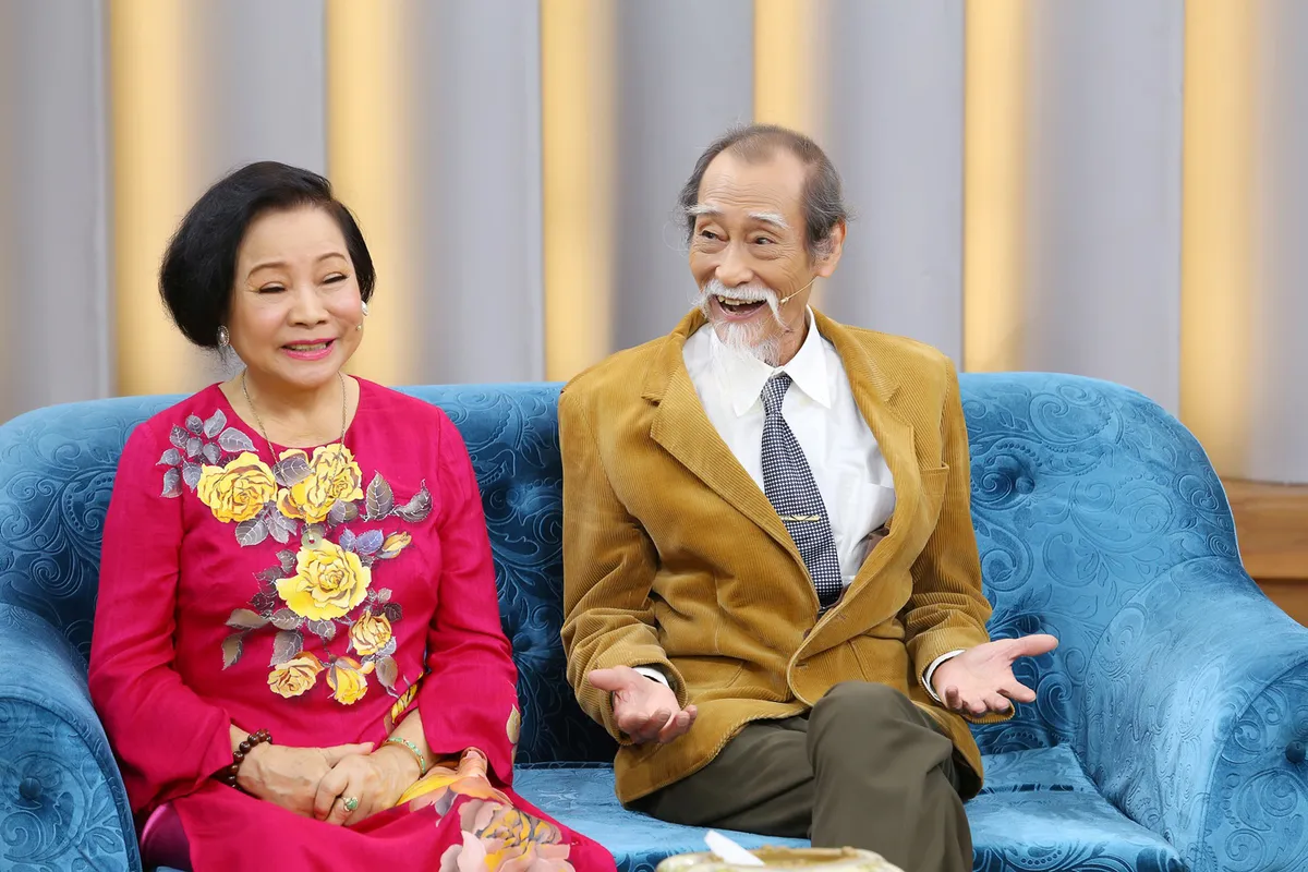 NSƯT Thanh Dậu tiết lộ bí quyết của cuộc hôn nhân viên mãn kéo dài hơn nửa thế kỷ - Ảnh 1.