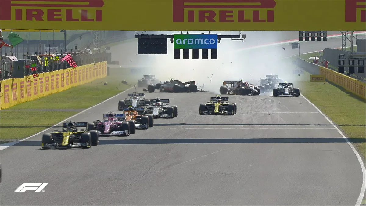 Đua xe F1: Lewis Hamilton gi&agrave;nh chiến thắng tại GP Tuscany - Ảnh 1.
