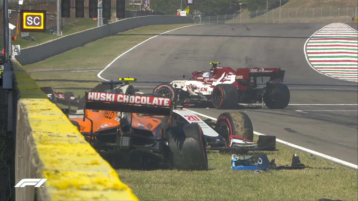 Đua xe F1: Lewis Hamilton gi&agrave;nh chiến thắng tại GP Tuscany - Ảnh 3.