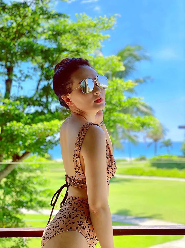 Bảo Thanh diện bikini cực gợi cảm qua g&oacute;c m&aacute;y của chồng - Ảnh 9.