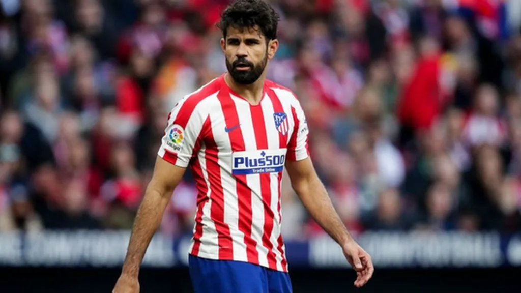 _112709244_costa2