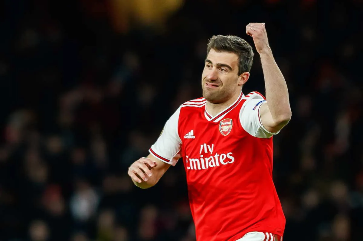 sokratis-papastathopoulos-2-1200x799