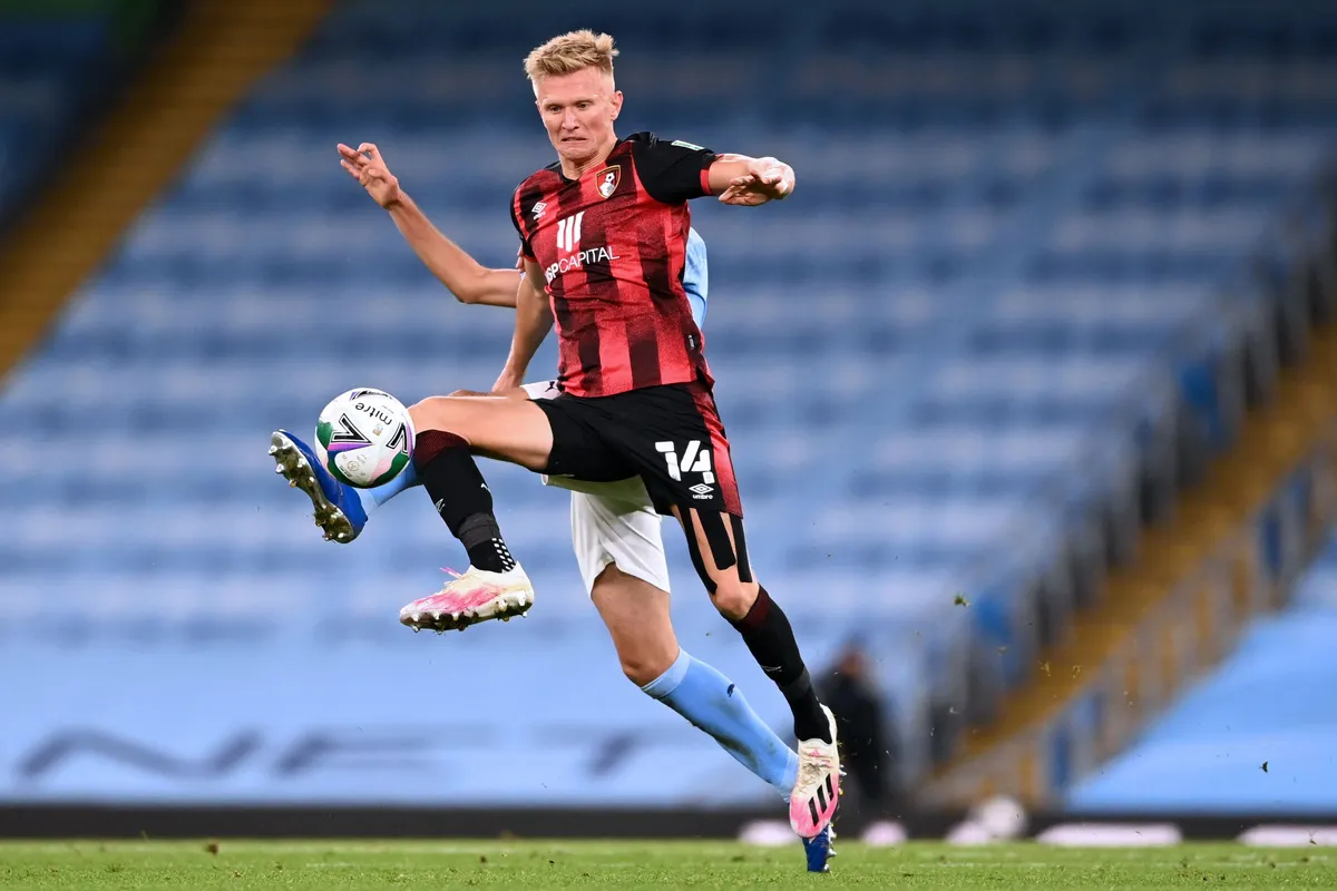 Man City 2-1 Bournemouth: Sao trẻ tỏa sáng, Man Xanh tiến vào vòng 4 cúp Liên đoàn Anh - Ảnh 2.