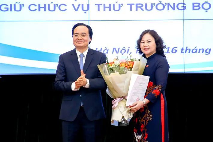 Bộ Giáo dục và Đào tạo phân công lại nhiệm vụ Bộ trưởng và các Thứ trưởng - Ảnh 5.