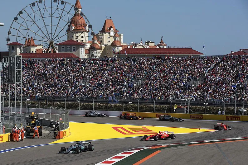 Vài nét về trường đua Sochi - nơi sẽ diễn ra chặng 10 mùa giải F1 2020 - Ảnh 1. Vài nét về trường đua Sochi - nơi sẽ diễn ra chặng 10 mùa giải F1 2020 - Ảnh 1.