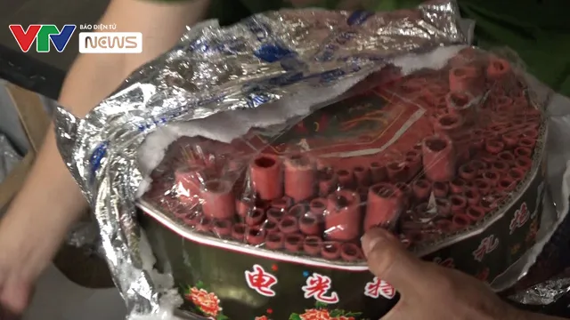 Triệt ph&aacute; đường d&acirc;y bu&ocirc;n lậu từ Trung Quốc v&agrave;o TP.HCM qua cảng C&aacute;t L&aacute;i - Ảnh 1.