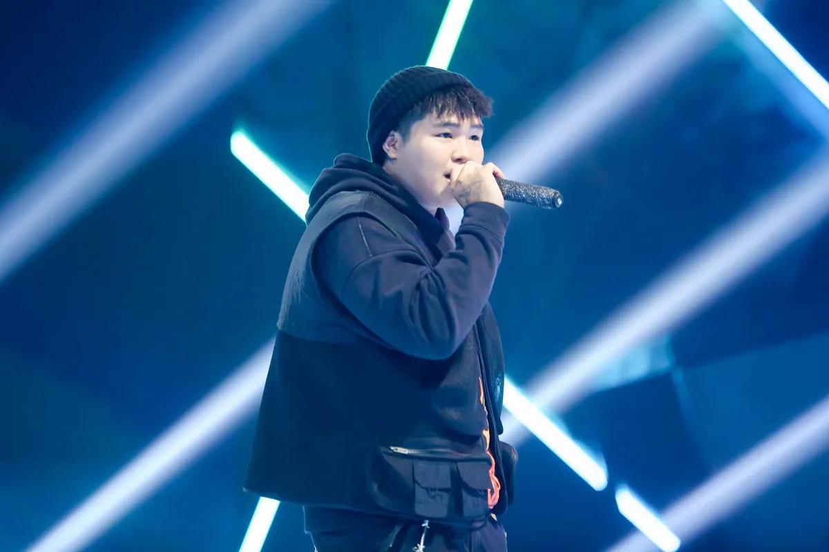 Tập 8 King of Rap: Dù thua cuộc, hai ông bố Hoàng Đảo Chủ - Ngắn vẫn lấy nước mắt người xem - Ảnh 11.