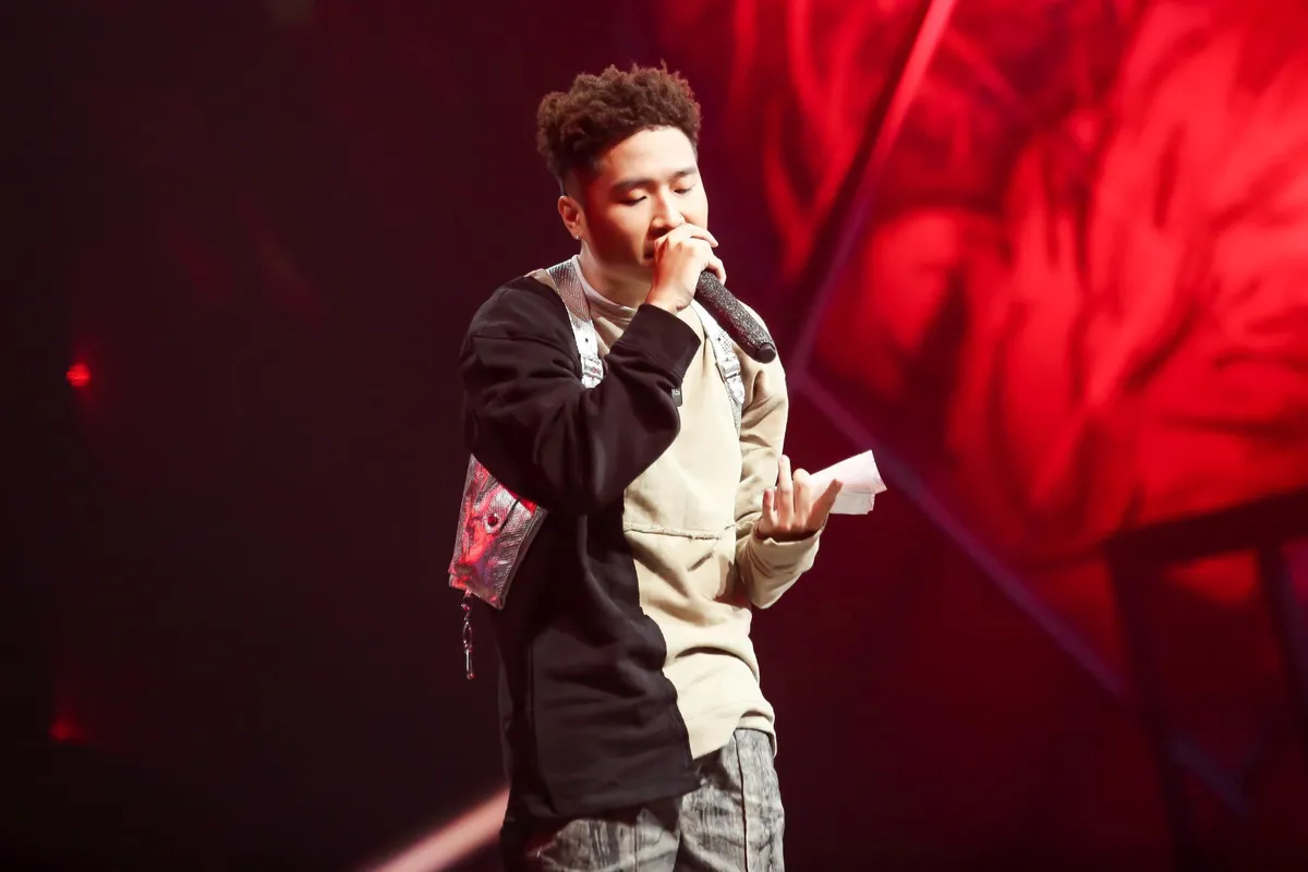 Tập 8 King of Rap: Dù thua cuộc, hai ông bố Hoàng Đảo Chủ - Ngắn vẫn lấy nước mắt người xem - Ảnh 8.