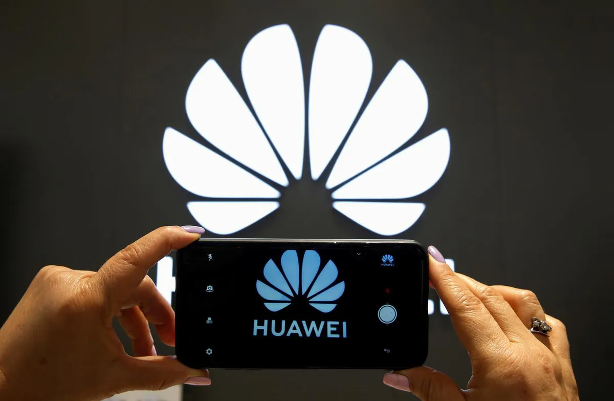 Samsung dừng bán chip cho Huawei - Ảnh 1.