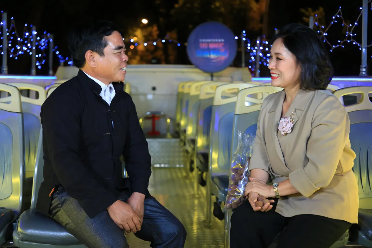 Sôi động, cuồng nhiệt cùng Vũ khúc ánh sáng - Countdown 2021 - Ảnh 7. Sôi động, cuồng nhiệt cùng Vũ khúc ánh sáng - Countdown 2021 - Ảnh 7.