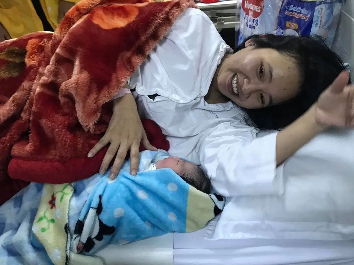 Những thiên thần nhỏ chào đời trong khoảnh khắc đầu tiên của năm mới 2021 - Ảnh 7.