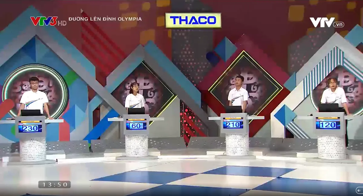 Giằng co điểm với nam sinh Hà Nội, chàng trai Quảng Trị giành vòng nguyệt quế - Ảnh 3. Giằng co điểm với nam sinh Hà Nội, chàng trai Quảng Trị giành vòng nguyệt quế - Ảnh 3.