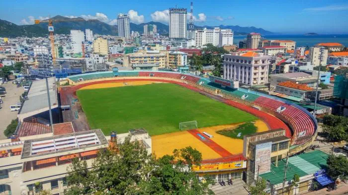 CLB Topeland Bình Định phải mượn sân đến hết vòng 4 V.League 2021 - Ảnh 2. CLB Topeland Bình Định phải mượn sân đến hết vòng 4 V.League 2021 - Ảnh 2.