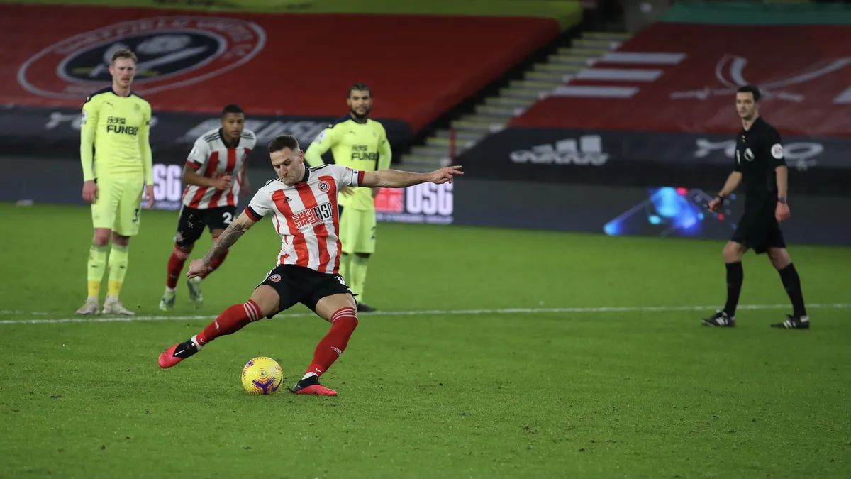 Sheffield United có chiến thắng đầu tiên tại Ngoại hạng Anh 2020-2021 - Ảnh 1. Sheffield United có chiến thắng đầu tiên tại Ngoại hạng Anh 2020-2021 - Ảnh 1.