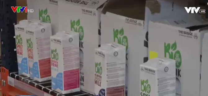 Ống h&uacute;t l&agrave;m bằng bột gạo, bột sắn Việt đắt kh&aacute;ch tại ch&acirc;u &Acirc;u - Ảnh 2.