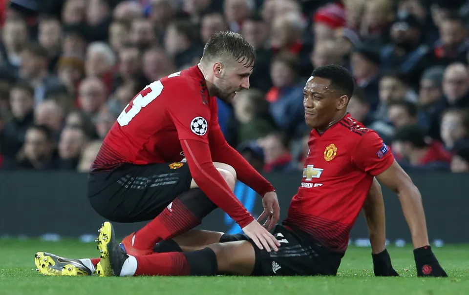 Manchester United nguy cơ mất 5 trụ cột trong trận gặp Liverpool - Ảnh 1. Manchester United nguy cơ mất 5 trụ cột trong trận gặp Liverpool - Ảnh 1.