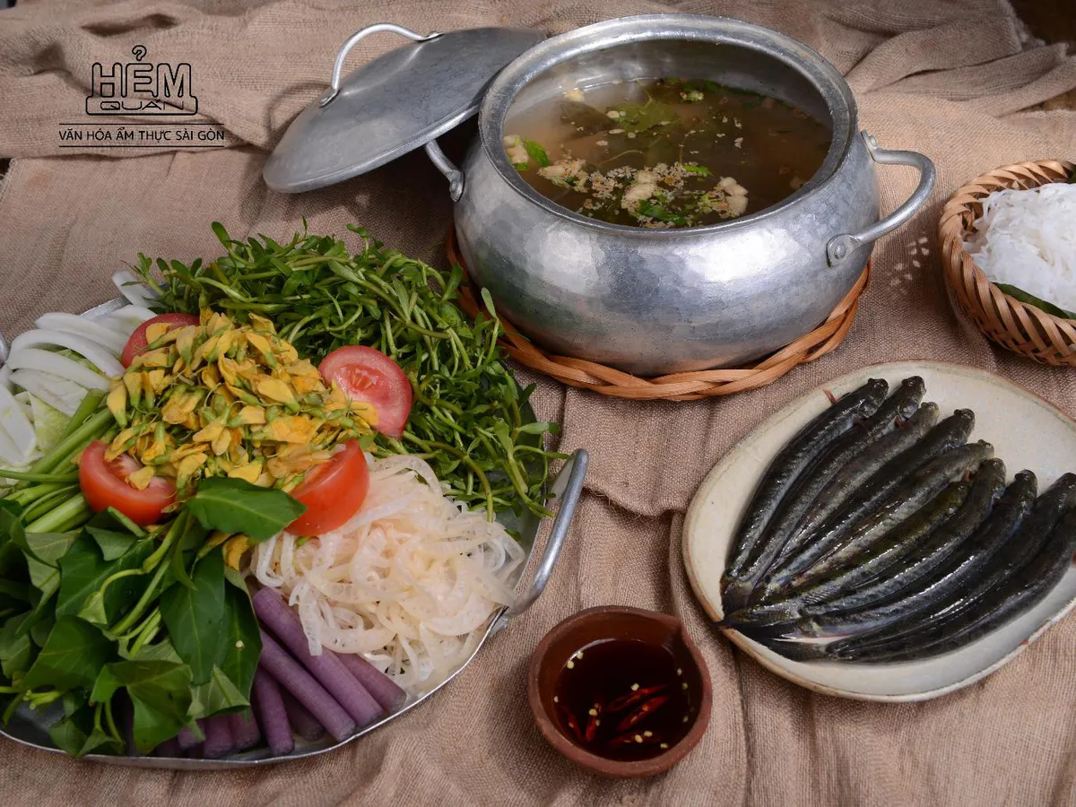 Hẻm Qu&aacute;n - Văn h&oacute;a S&agrave;i Th&agrave;nh du h&iacute; xứ Bắc - Ảnh 4.