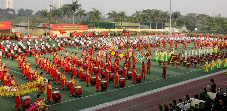 Màn trống hội quy mô chưa từng có chào mừng thành công Đại hội Đảng lần thứ XIII - Ảnh 2.