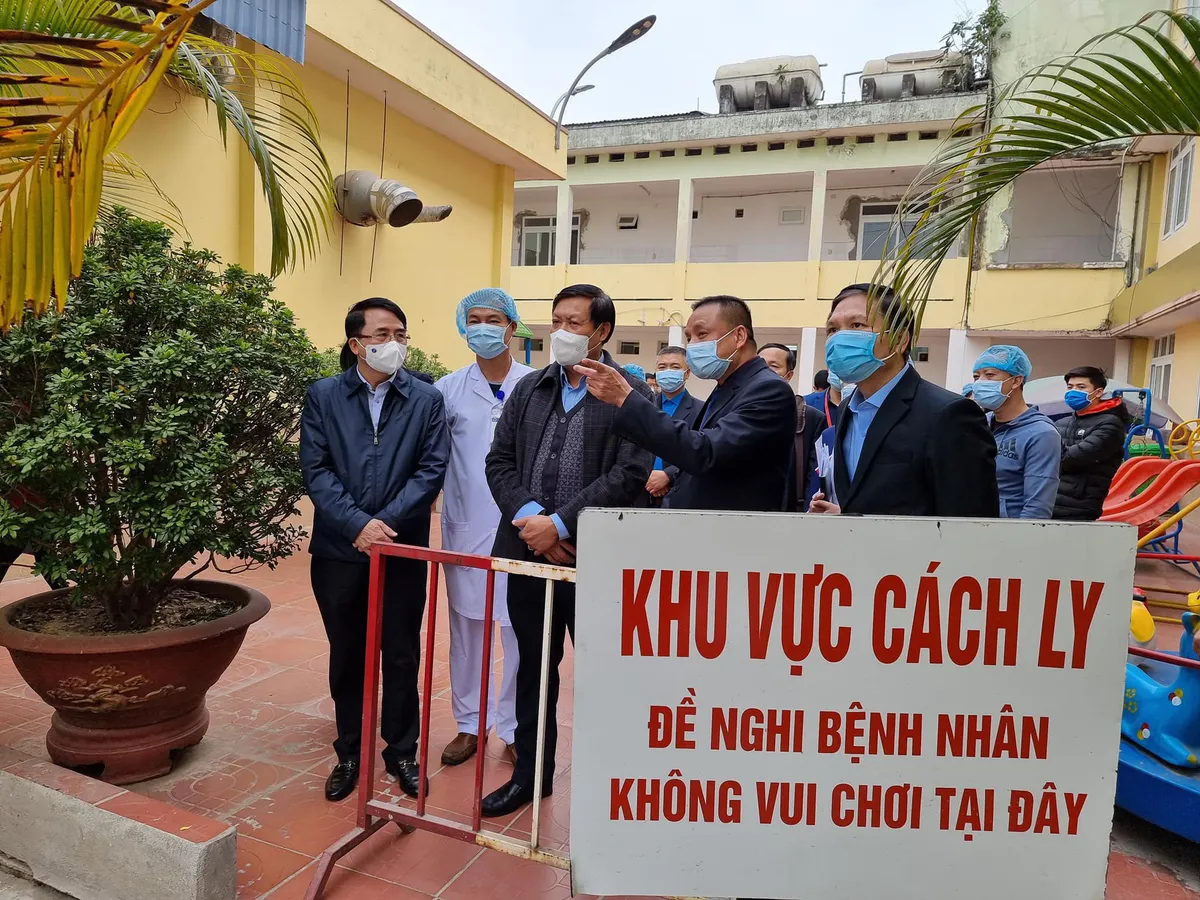 Chuẩn bị cơ sở điều trị sẵn sàng thu dung bệnh nhân COVID-19 tại Hải Phòng - Ảnh 4.