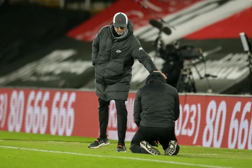 HLV Southampton bật khóc sau chiến thắng trước Liverpool - Ảnh 3. HLV Southampton bật khóc sau chiến thắng trước Liverpool - Ảnh 3.