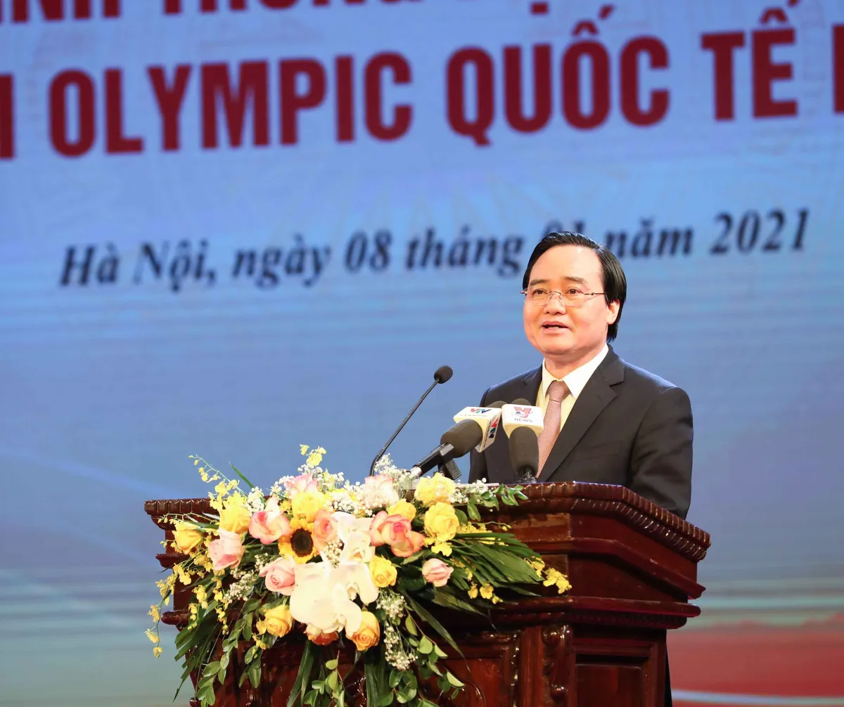 Thủ tướng chúc mừng các học sinh đoạt giải Olympic quốc tế năm 2020 - Ảnh 3.